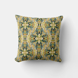 Coussin Croix en floraison....