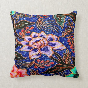 Coussin Cru, batik indonésien