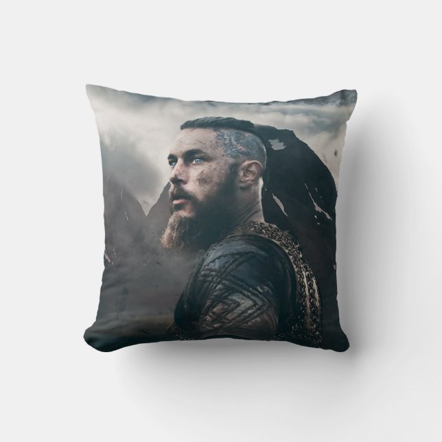 Coussin Cushion Ragnar Lothbrok (Recto)