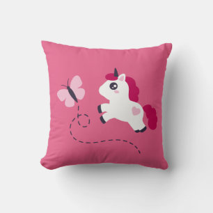 Coussin Cute licorne blanche avec un papillon