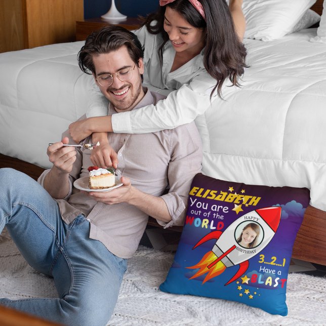 Coussin Cute Outer Space Rocket Ship Blast Off Birthday (Créateur téléchargé)