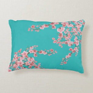 Coussin d'accent à fleurs de cerisier à l'aquarell