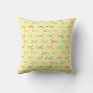 Coussin d'accents de poissons multicolores
