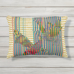 Coussin d'accentuation extérieure Koi 16 x 12 pouc