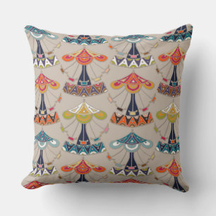 Coussin damassé carousel