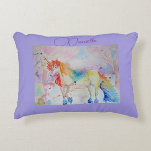 Coussin d'amour de nurserie pour filles licorne ar