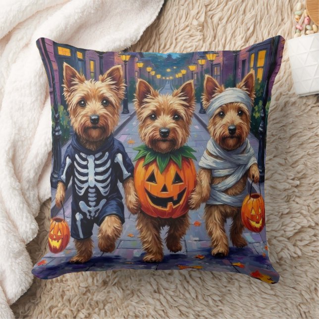 Coussin Dandie Dinmont Terrier Trick-or-Treating Halloween (Couverture)