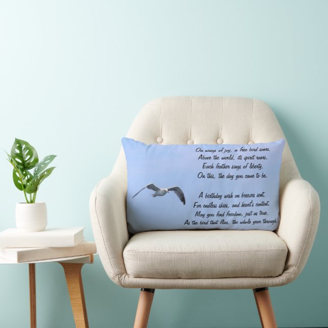 Coussin d'anniversaire avec des souhaits poétiques (Chaise)