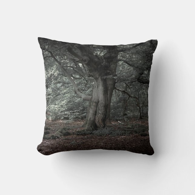 Coussin Dans la forêt de conte de fées   (Recto)