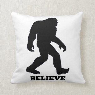 Coussin de Bigfoot Believe