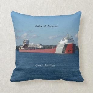 Coussin de carré d'Arthur M. Anderson
