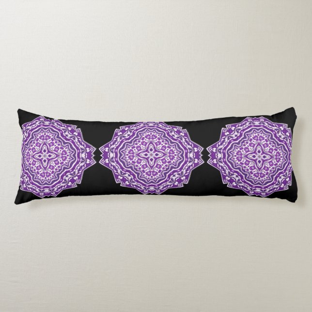 coussin de corps mandala violet (Devant)