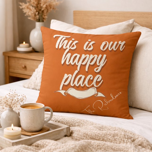 Coussin de jet Burnt Orange de cet endroit heureux (Créateur téléchargé)