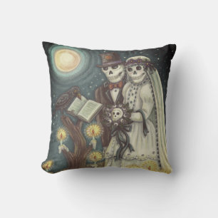 Coussin de jet de mariage de squelette de cimetièr