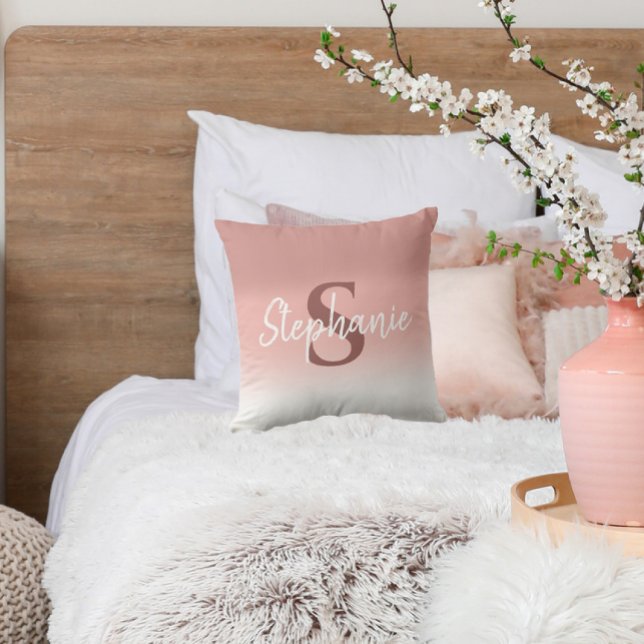 Coussin de jet en calligraphie monogramme aux nuan (Créateur téléchargé)