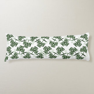 Coussin de l'organisme de défilement de trèfle irl
