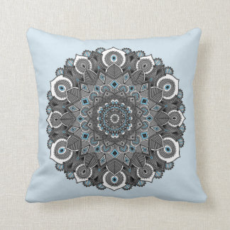 Coussin de mandala de gris bleu