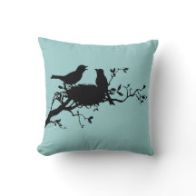 Coussin de silhouette d'oiseaux d'emboîtement