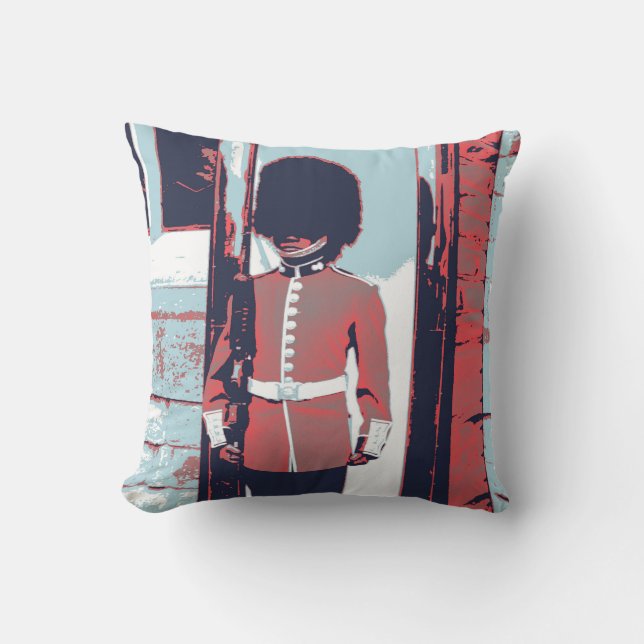 Coussin de soldat de la garde de la Reine rouge (Recto)