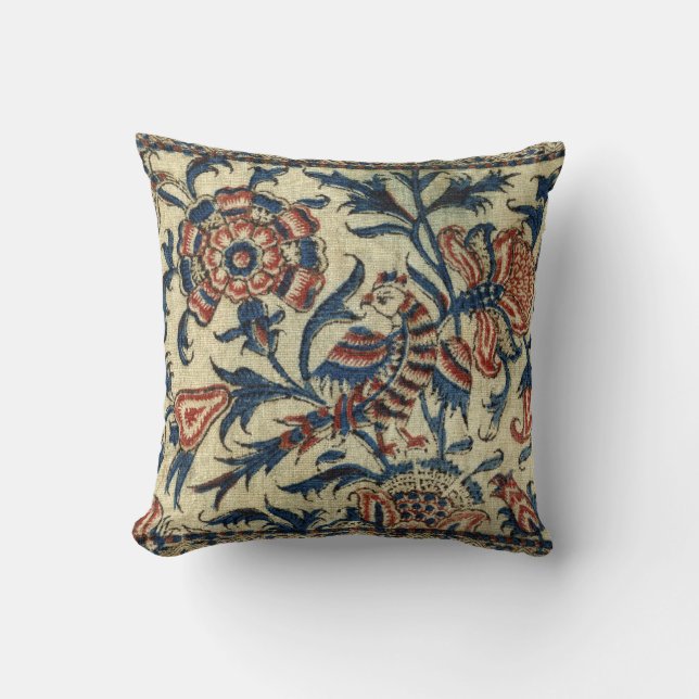 Coussin de tapisserie d'oiseau (Recto)