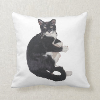 Coussin de Tuxedo noir et blanc