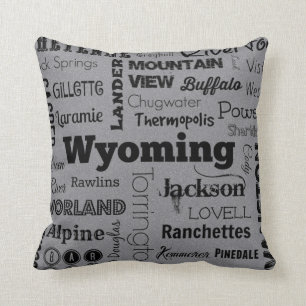 Coussin de typographie de villes du Wyoming dans