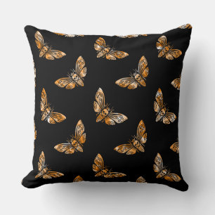Coussin Death's Head Moth Pattern