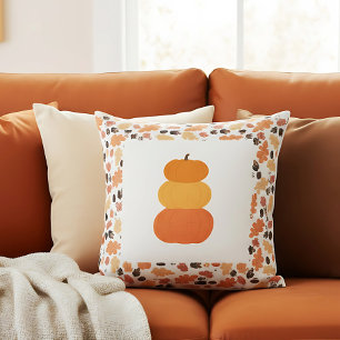 Coussin Décor d'automne de ferme avec citrouilles empilées