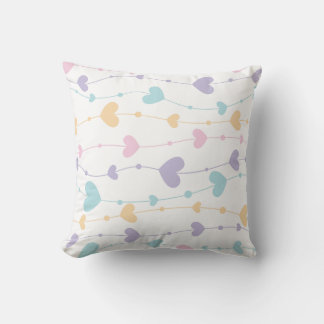 Coussin décoratif à cœurs pastel rêveurs