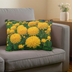 Coussin décoratif aux chrysanthèmes jaunes