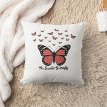Coussin décoratif avec papillon pourpre
