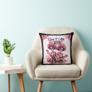 Coussin décoratif crâne en sucre violet et joli