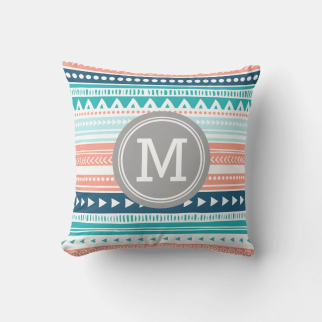 Coussin décoratif de monogramme tribal de corail (Recto)