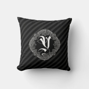 Coussin décoratif Elegant Goth Initial Y