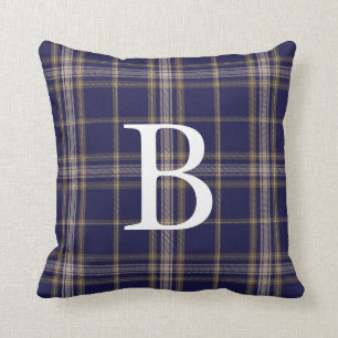 Coussin décoré d'un monogramme de plaid de tartan
