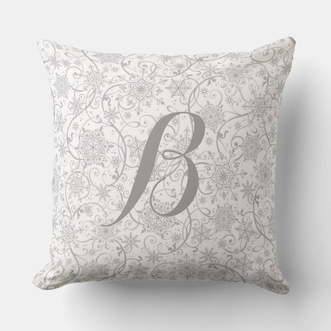 Coussin décoré d'un monogramme élégant de flocon (Recto)