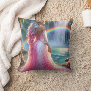 Coussin Déesse de la Vale arc-en-ciel