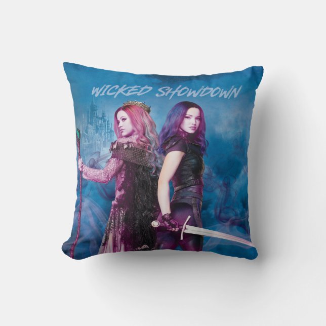 Coussin Descendants 3| Mal & Audrey - Bombardement méchant (Recto)