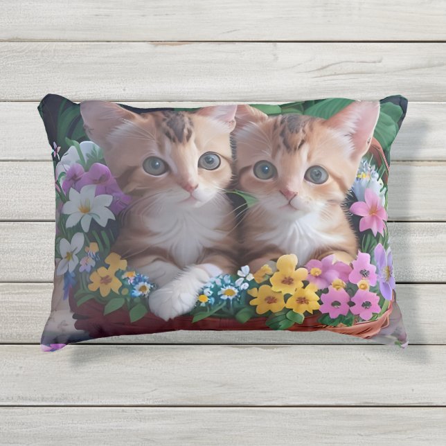 Coussin D'extérieur Cuisinement Cute Kittens dans un panier à fleurs (Devant)