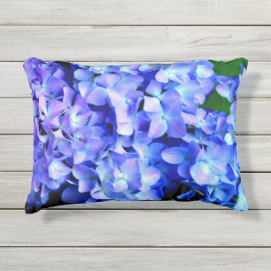 Coussin D'extérieur Élégant bleu violet clair magenta hydrangée floral