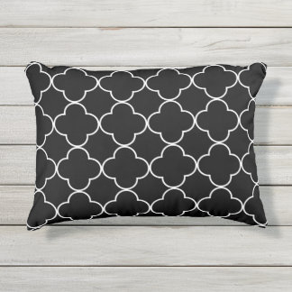 Coussin D'extérieur Quatrefoil noir et blanc