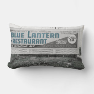COUSSIN D'EXTÉRIEUR RESTAURANT SCRANTON PENNSYLVANIA BLUE LANTERN