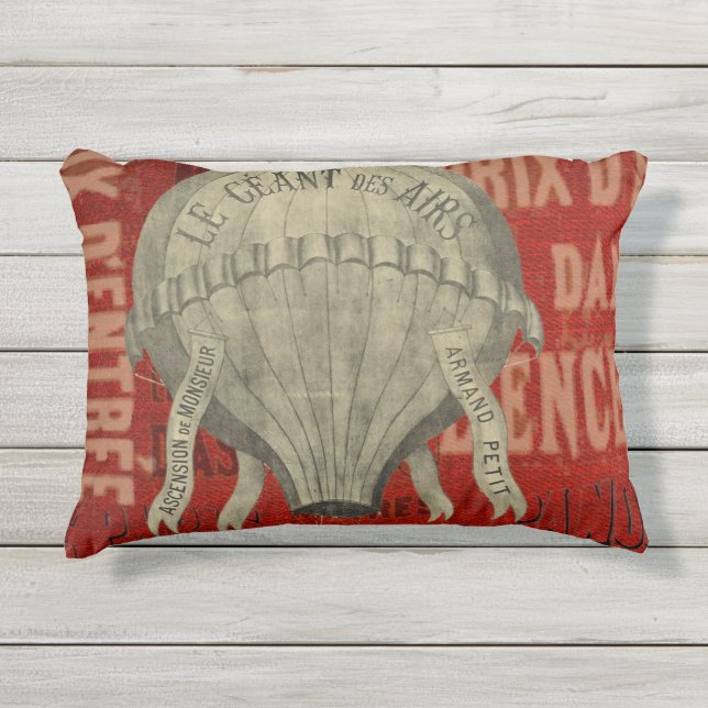 Coussin D'extérieur Steampunk Hot Air Ballon Ride Polices graphiques (Devant)