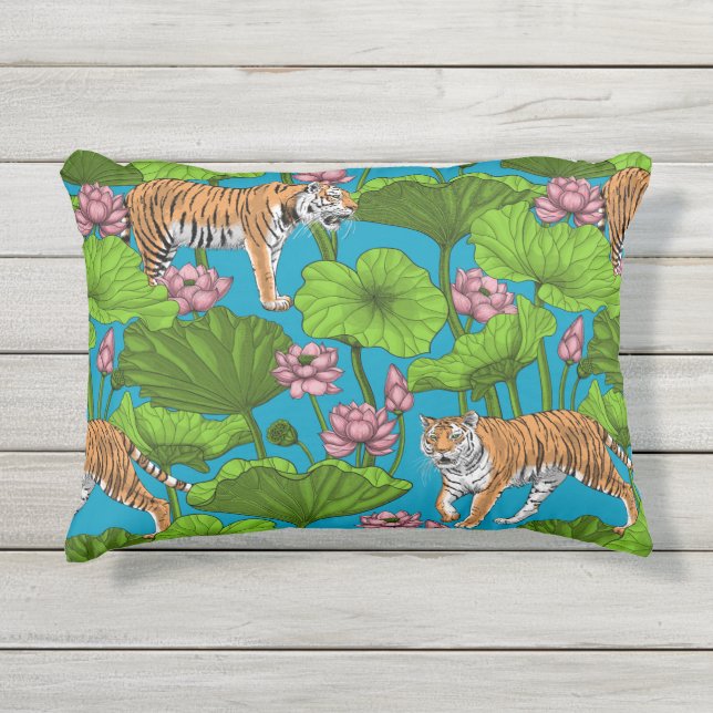 Coussin D'extérieur Tigres dans l'étang rose lotus (Devant)