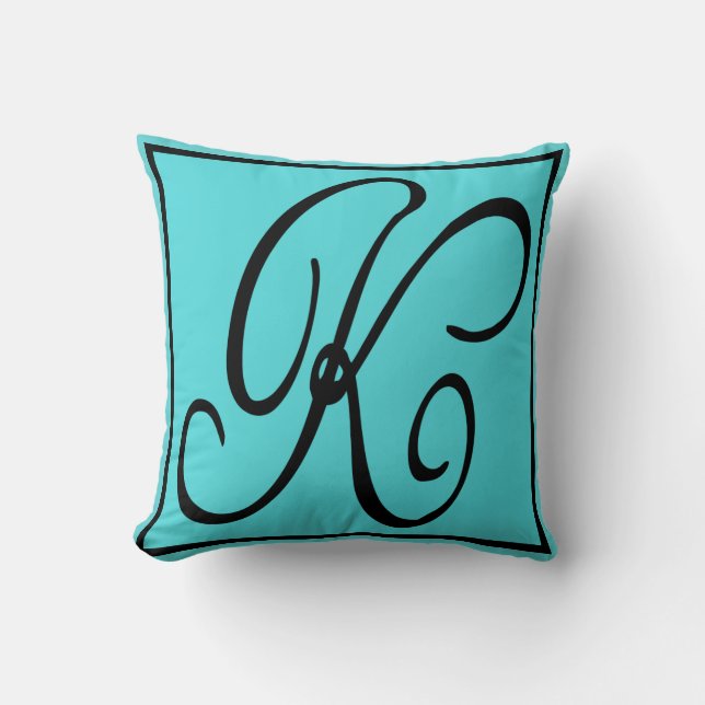 COUSSIN d'INITIALE de K - lettre K sur l'arrière - (Recto)
