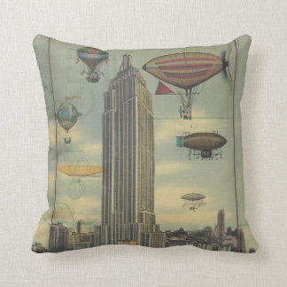 Coussin Dirigeables de Steampunk dans le ciel au-dessus de