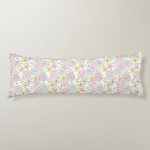 coussin du corps des fleurs de printemps