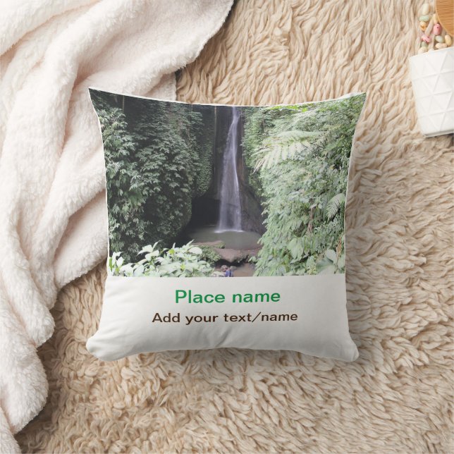 Coussin eau océan plage photo ajouter nom texte place été (Couverture)