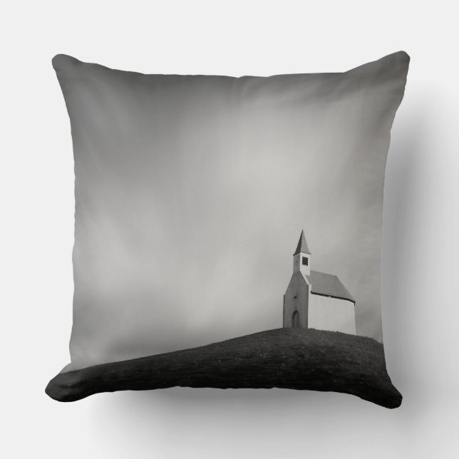 Coussin Église sur une colline en noir et blanc (Recto)