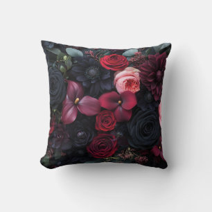 Coussin Élégant arrangement floral foncé avec Roses